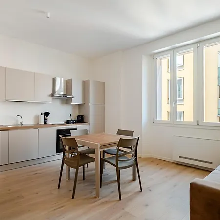 Apartman Luxury 2br In The Heart Of Bologna