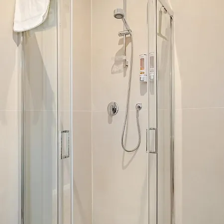 Luxury 2br In The Heart Of Apartman Bologna