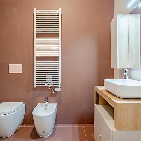 Luxury 2br In The Heart Of