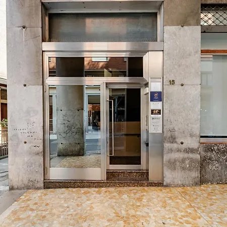 Luxury 2br In The Heart Of