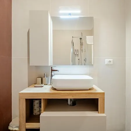 Apartman Luxury 2br In The Heart Of Bologna